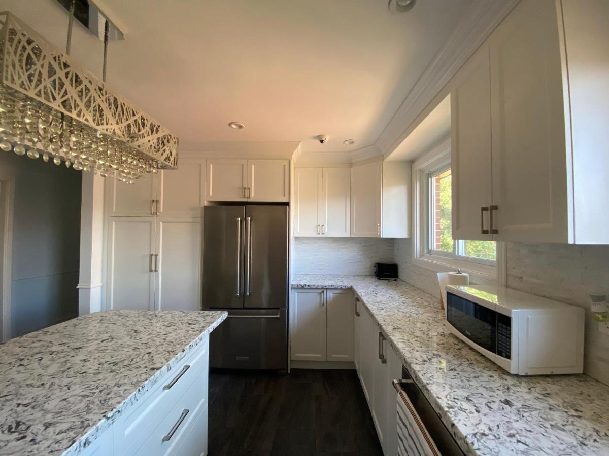 Yonge And Finch Subway !P Cozy & Quiet Private Bdr With Private Bathroom 토론토 외부 사진